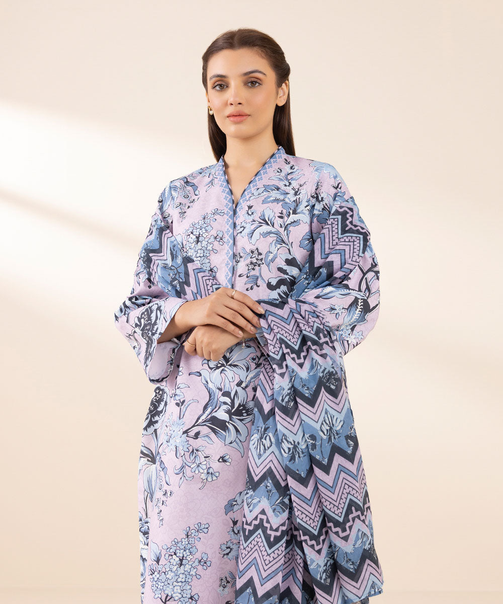 Unstitched Women's Pink Lawn Printed 3 Piece Suit 