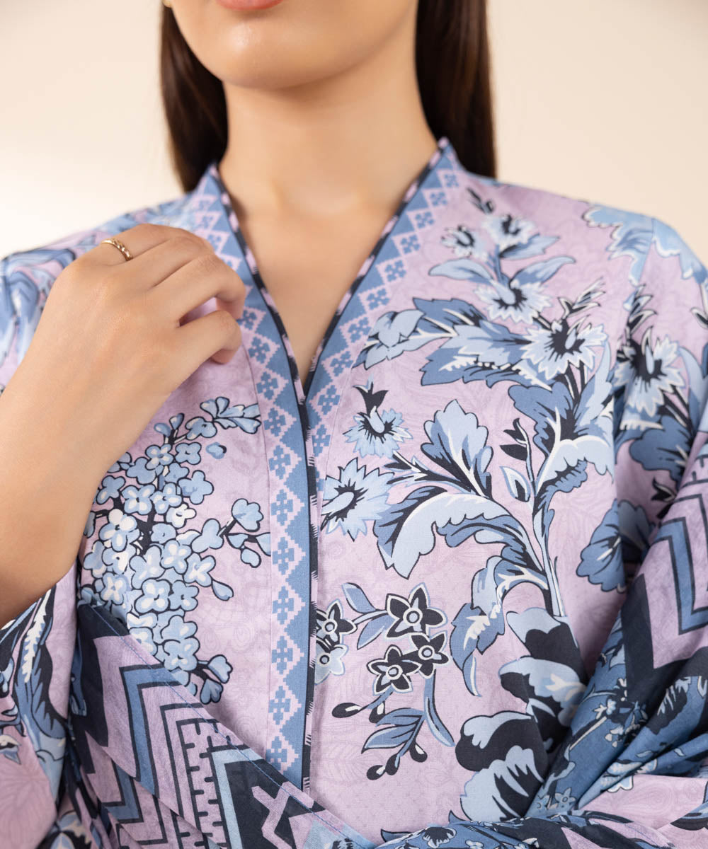 Unstitched Women's Pink Lawn Printed 3 Piece Suit 