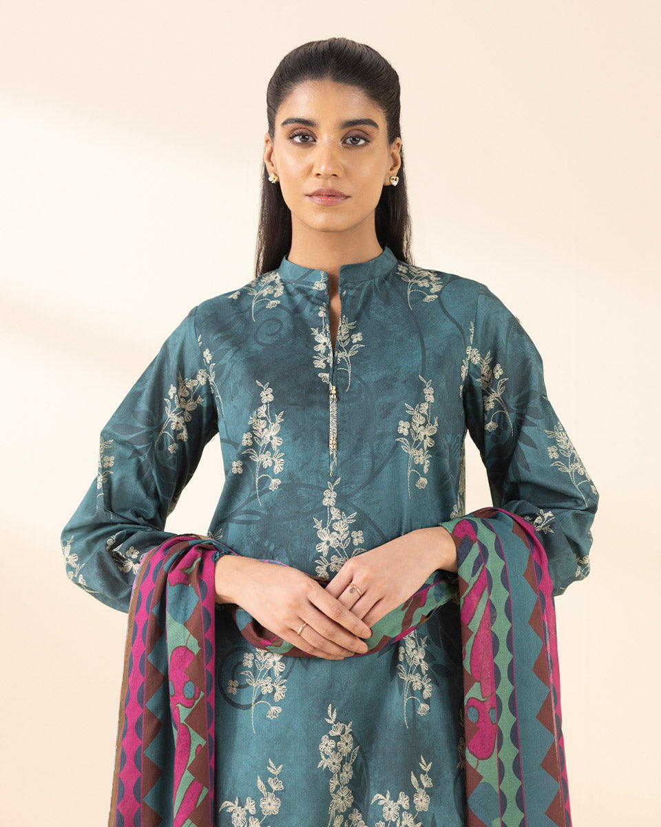 Unstitched Women's Green Lawn Printed 3 Piece Suit 