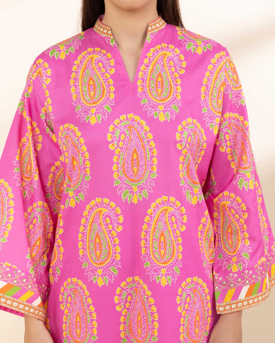 Unstitched Women's Pink Lawn 3 Piece Suit