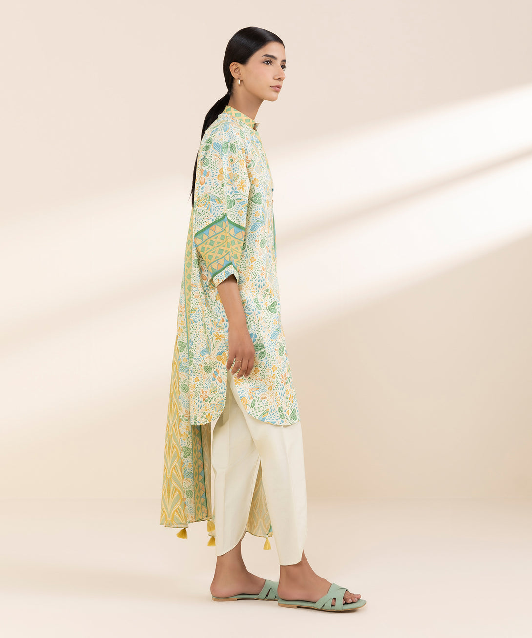 Women's Unstitched Lawn Printed Multi 3 Piece Suit