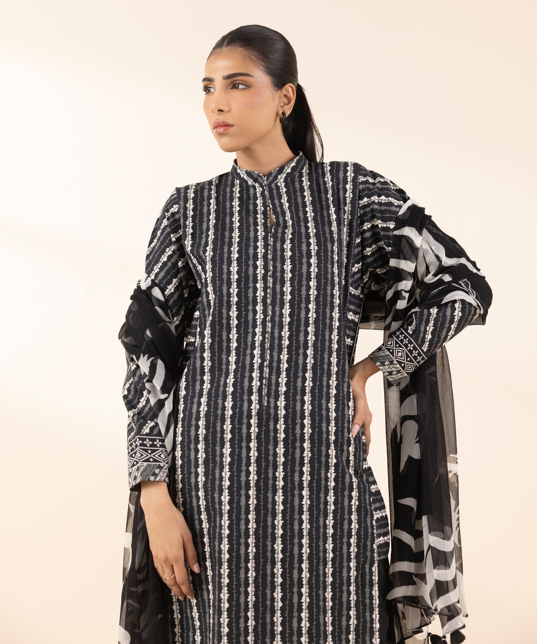 Women's Unstitched Lawn Printed Black 3 Piece Suit