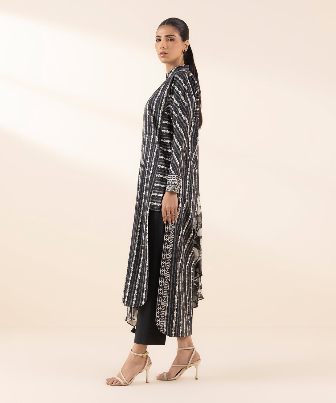 Women's Unstitched Lawn Printed Black 3 Piece Suit