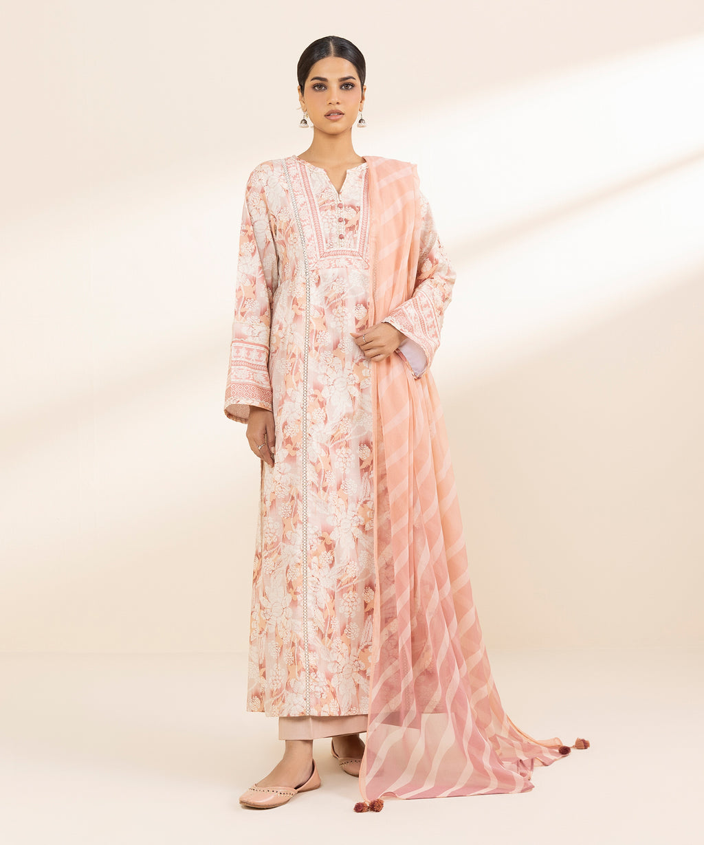 Women's Unstitched Lawn Printed Pink 3 Piece Suit