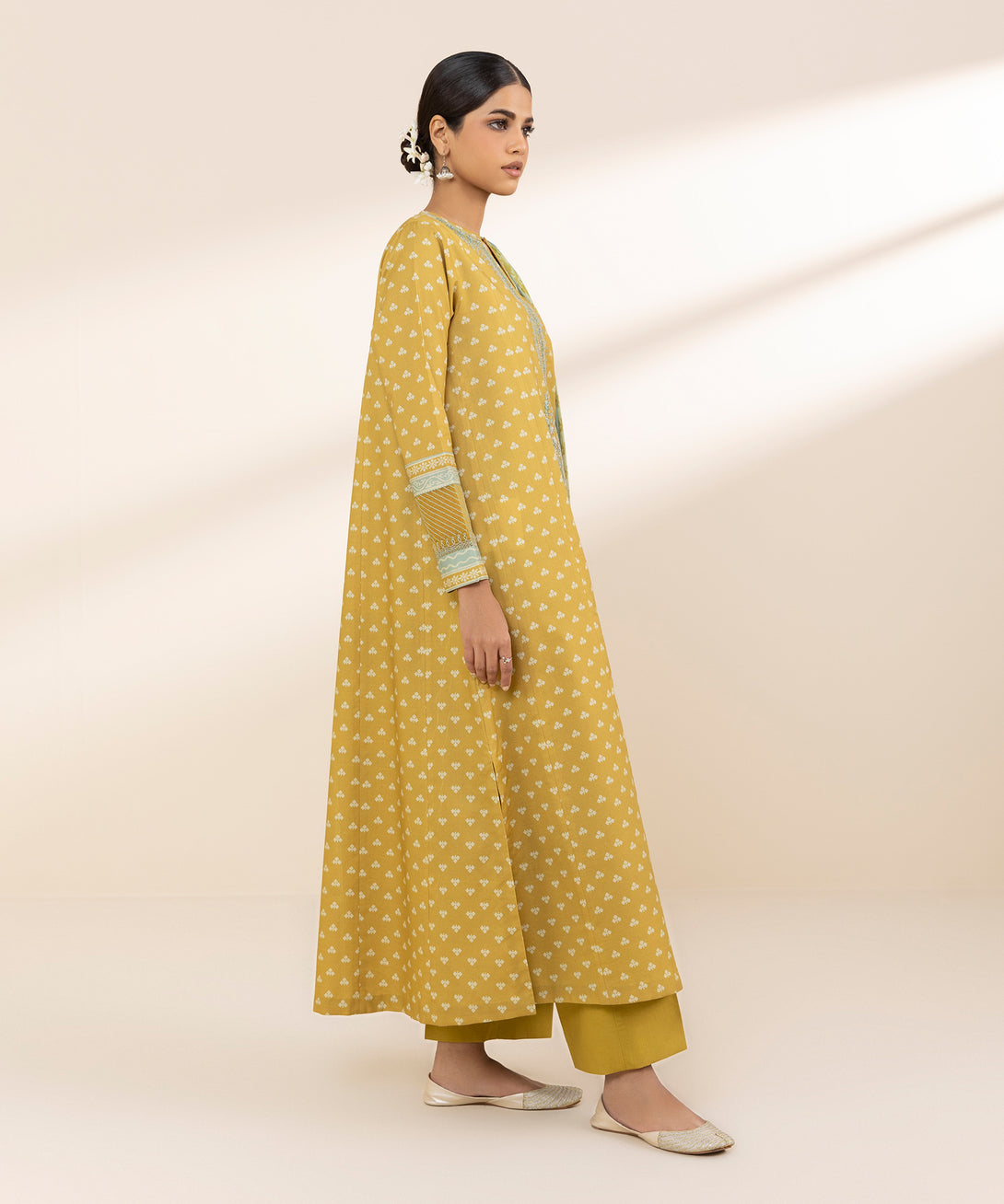 Women's Unstitched Lawn Embroidered Yellow 3 Piece Suit