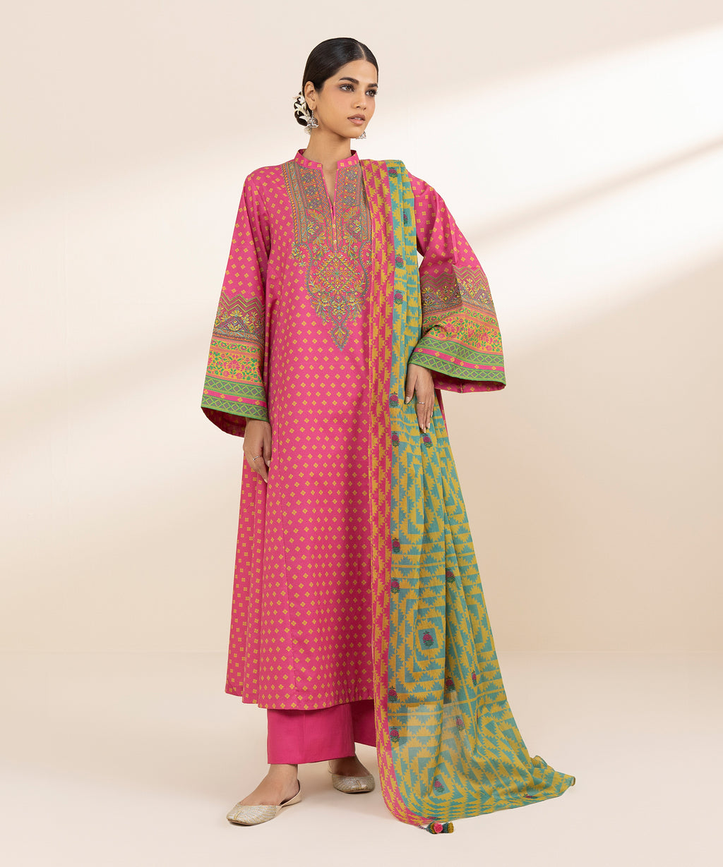 Women's Unstitched Lawn Embroidered Pink 3 Piece Suit