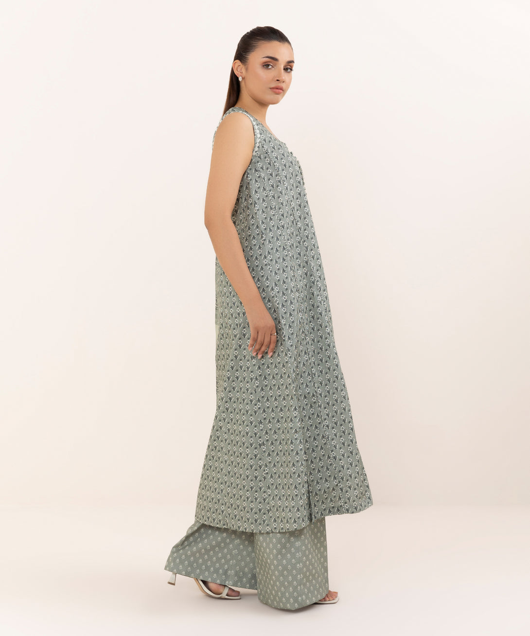 Women's Unstitched Cotton Printed Grey Three Piece Suit