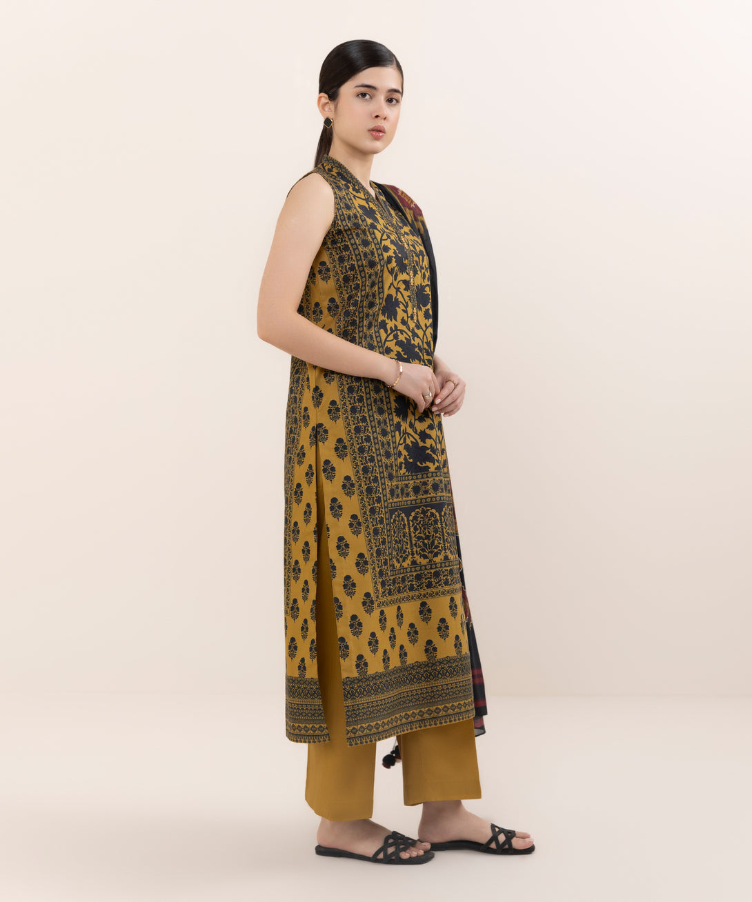 Women's Unstitched Cotton Printed Multi Three Piece Suit