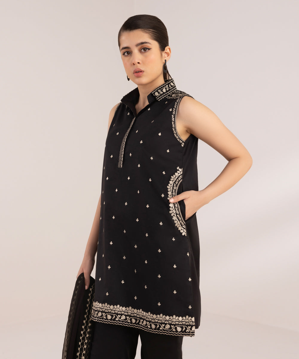 Women's Unstitched Lawn Black Embroidered 3 Piece Suit