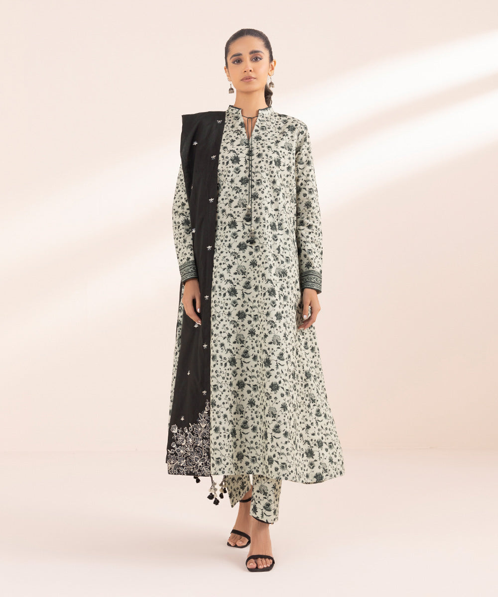 Women's Unstitched Lawn Black Embroidered 3 Piece Suit