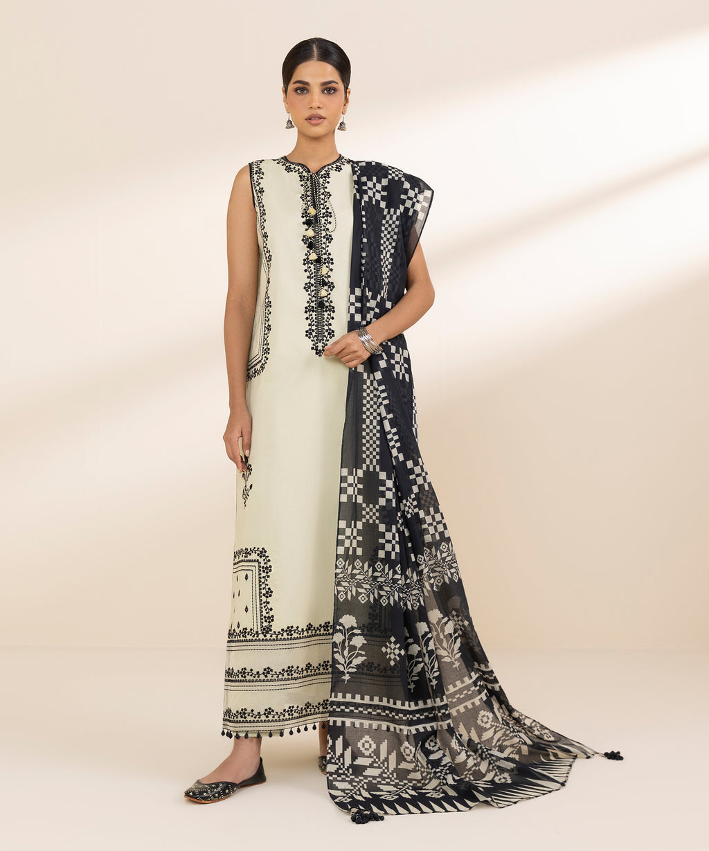 Women's Unstitched Lawn Embroidered Off White 3 Piece Suit