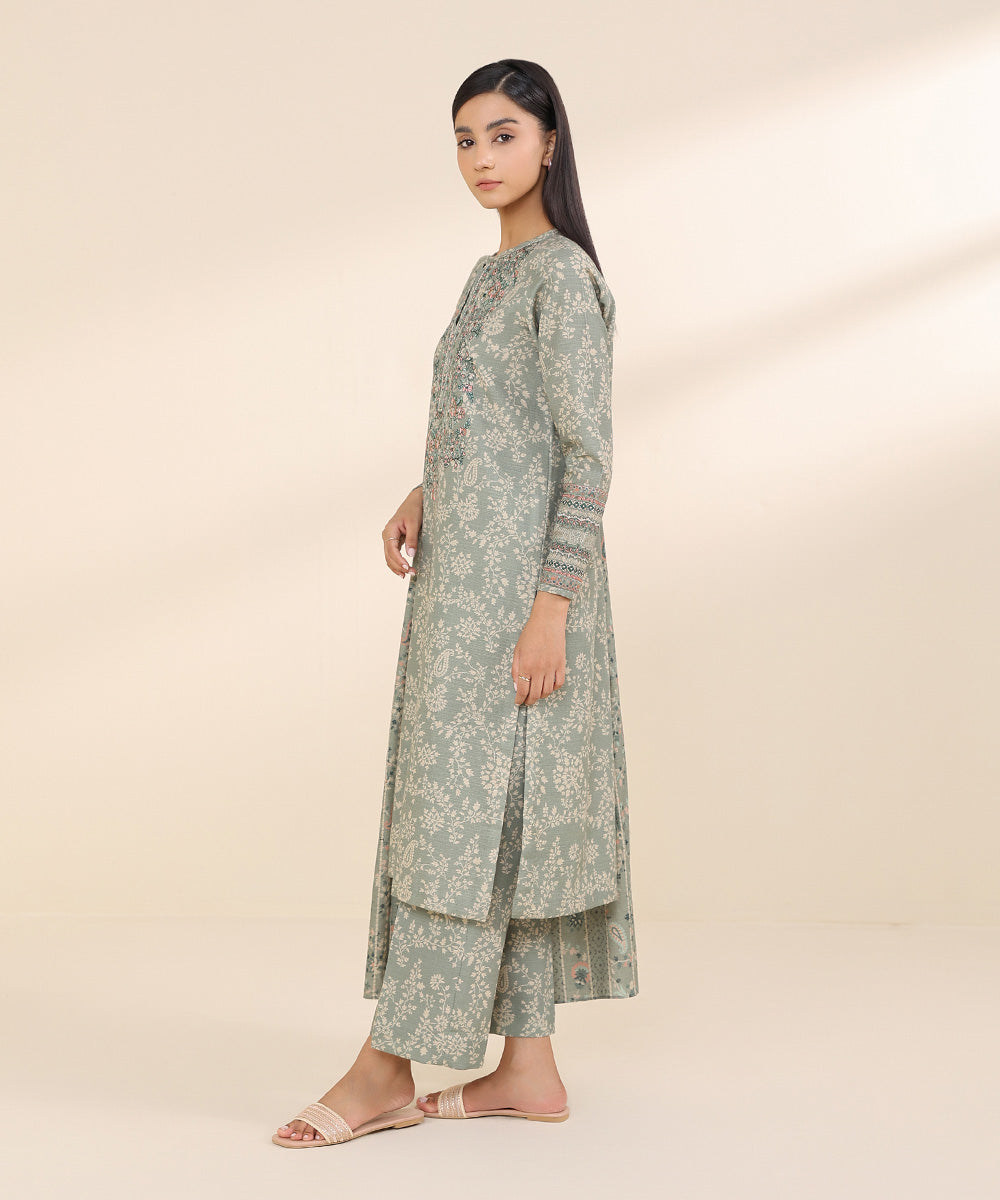 Women's Unstitched Light Khaddar Grey Embroidered 3 Piece Suit