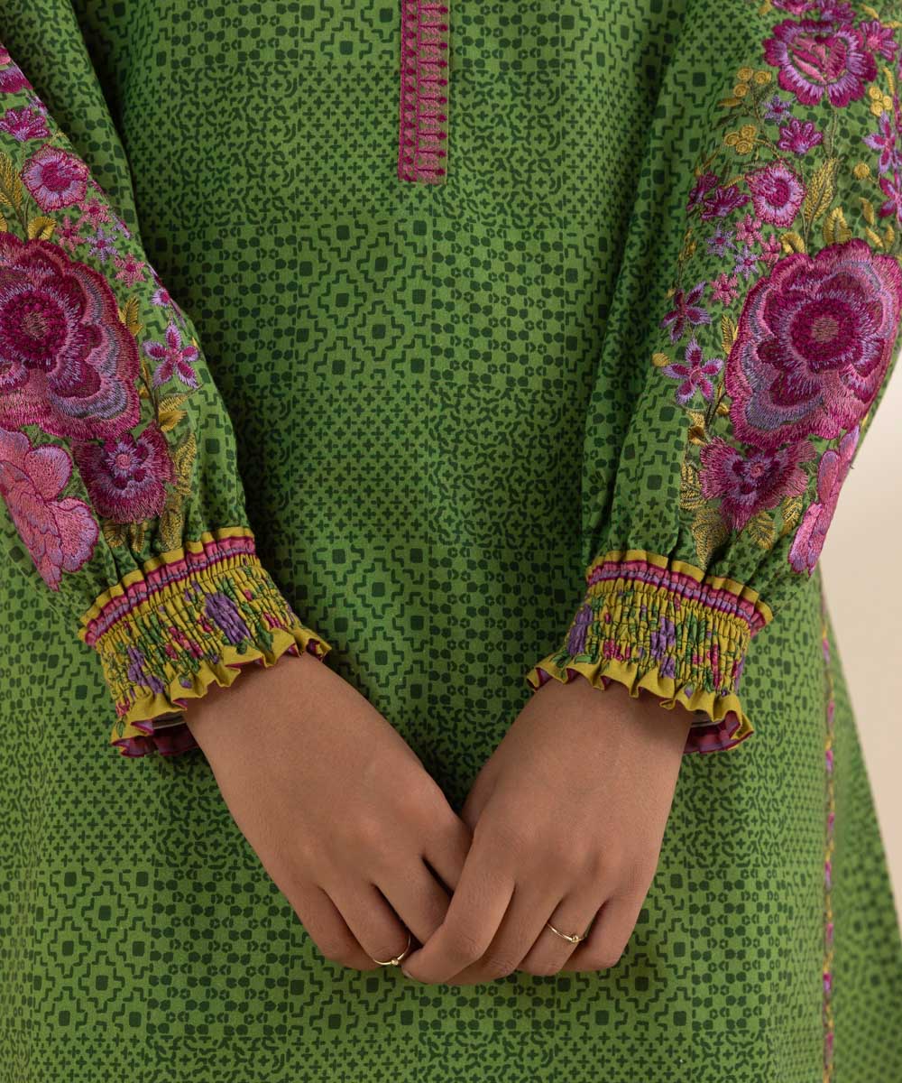 Women's Unstitched Lawn Embroidered Green 3 Piece Suit