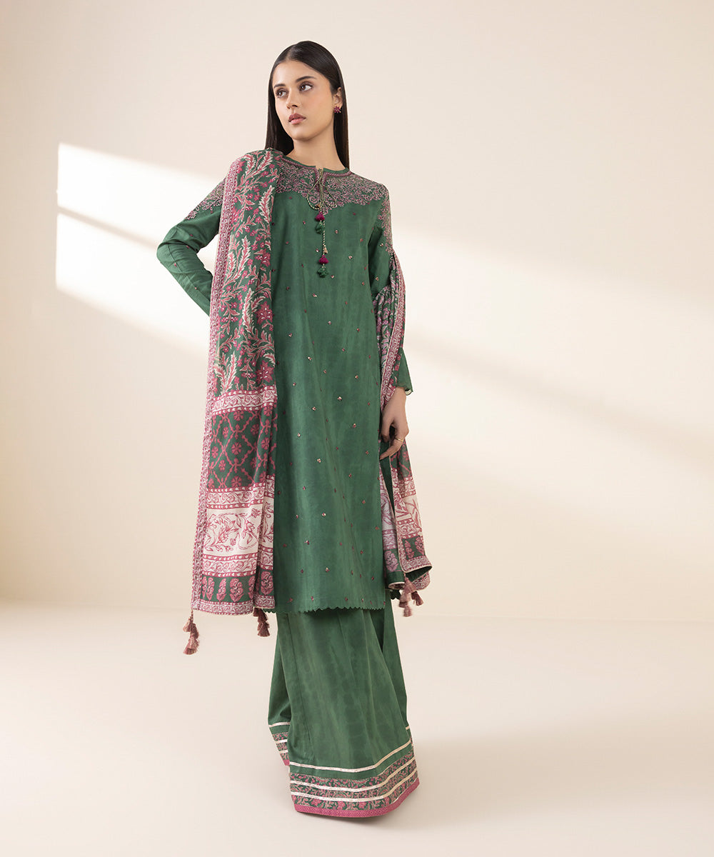 Unstitched Women's Embroidered Lawn Green Three Piece Suit 