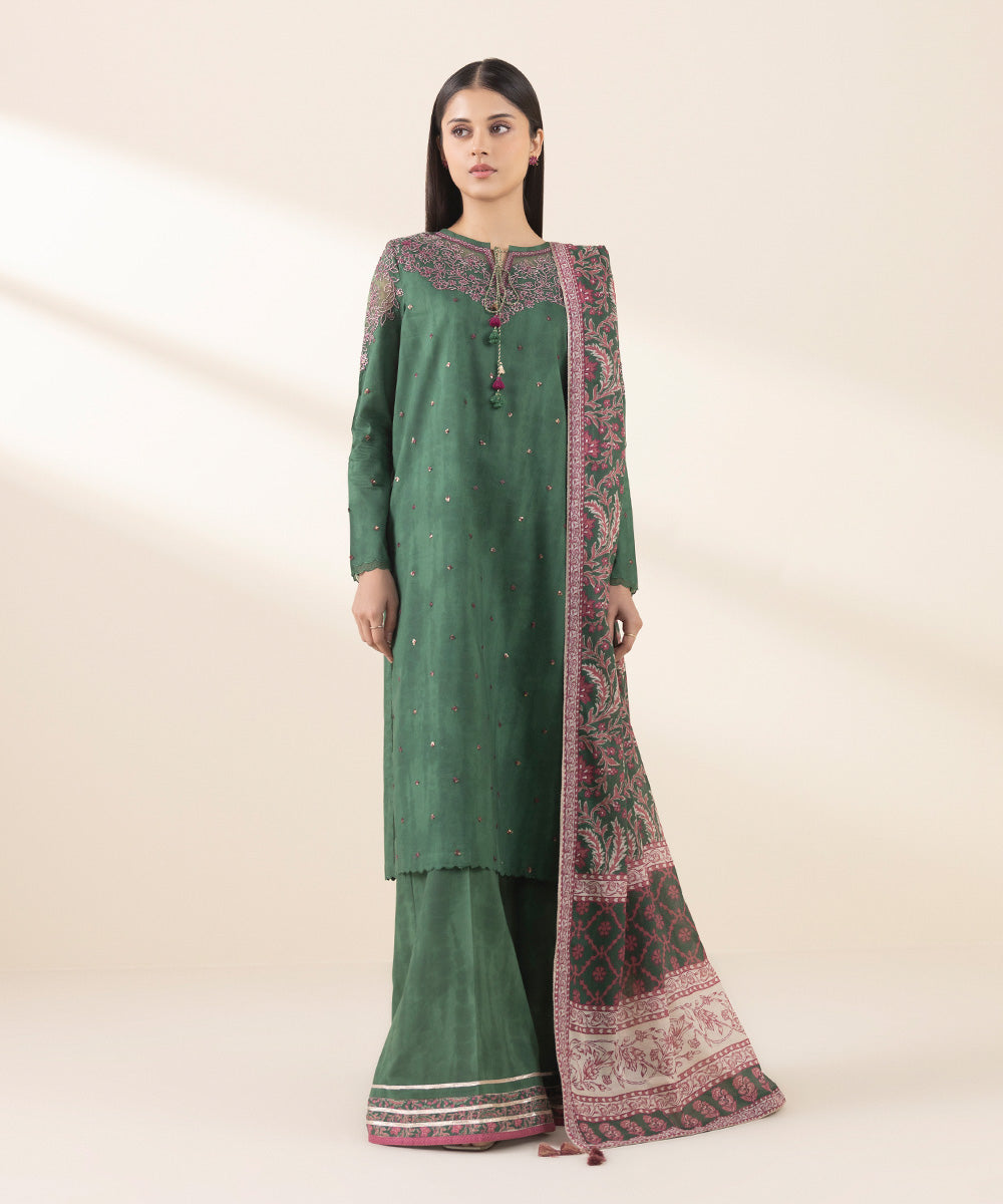 Unstitched Women's Embroidered Lawn Green Three Piece Suit 