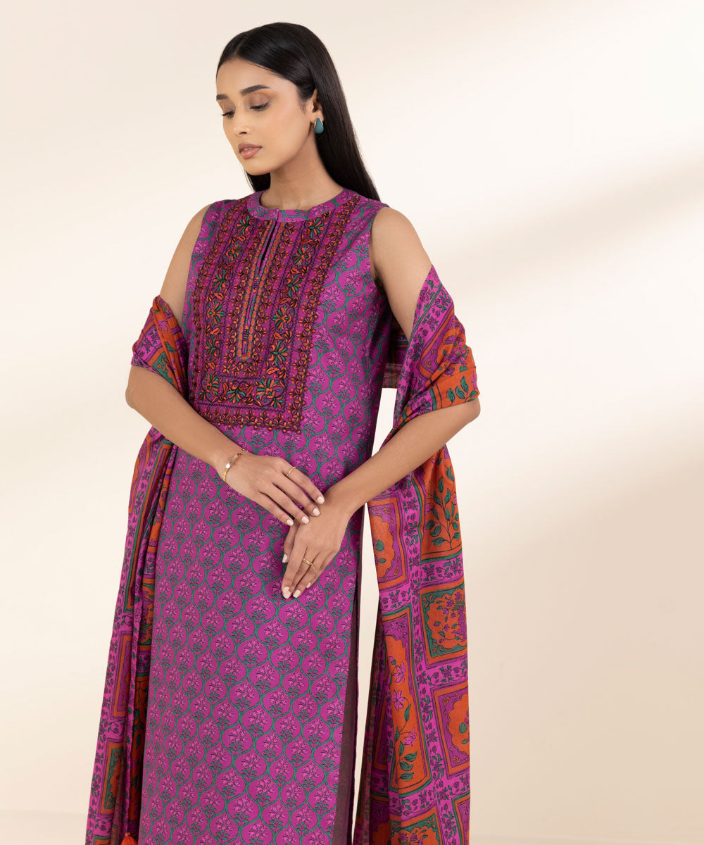 Unstitched Women's Embroidered Lawn Pink 3 Piece Suit