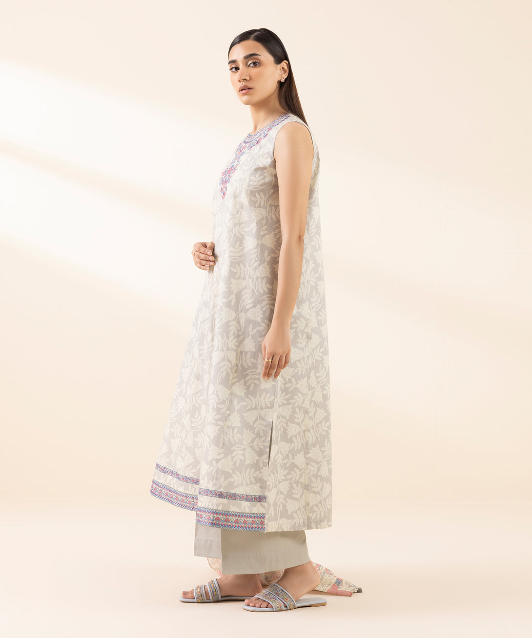 Women's Unstitched Lawn Embroidered Grey 3 Piece Suit