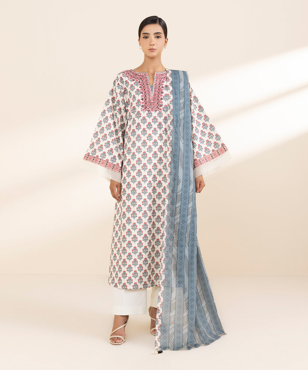 Women's Unstitched Lawn Embroidered Multi 3 Piece Suit