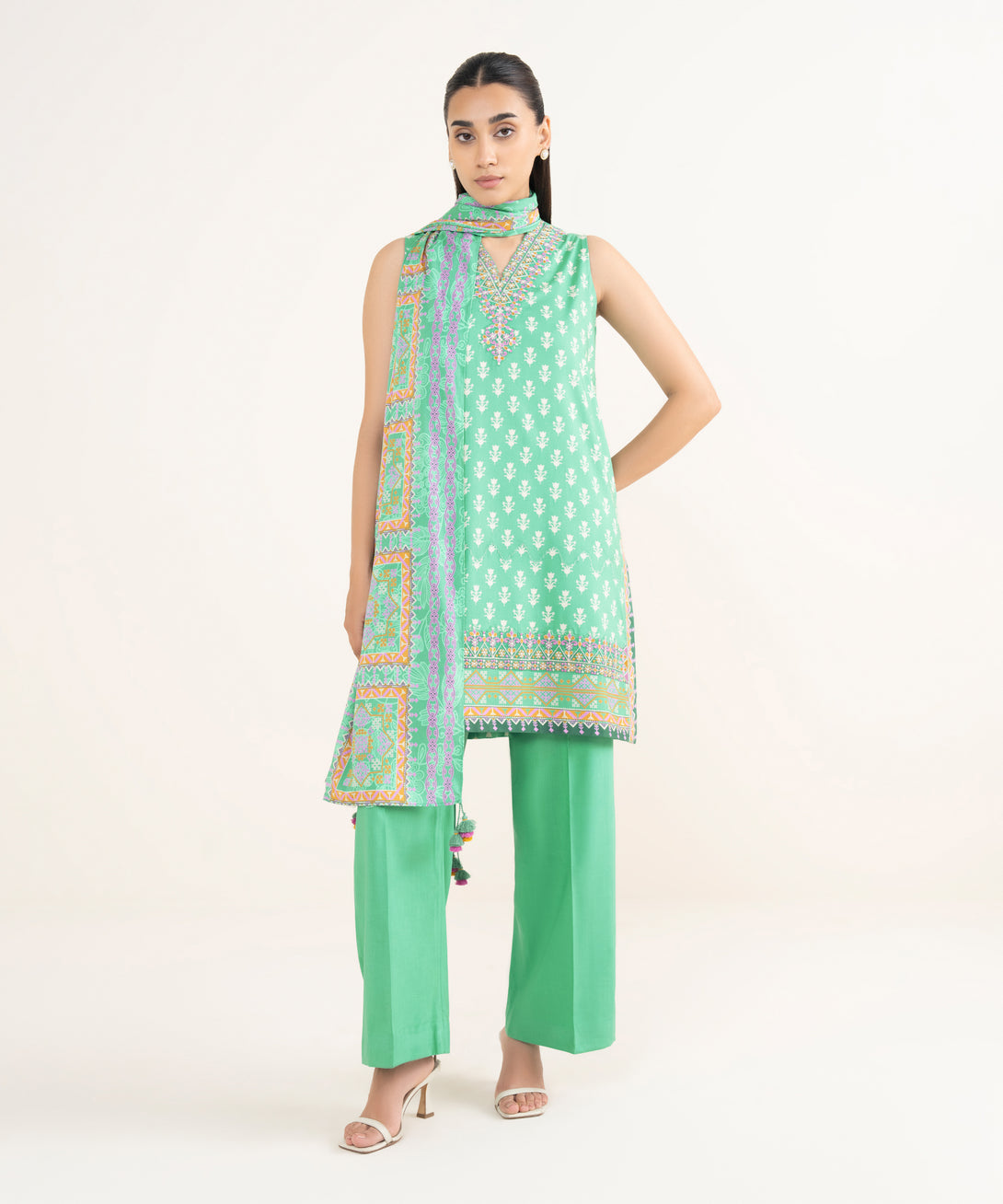 Women's Unstitched Linen Embroidered Green 3 Piece Suit