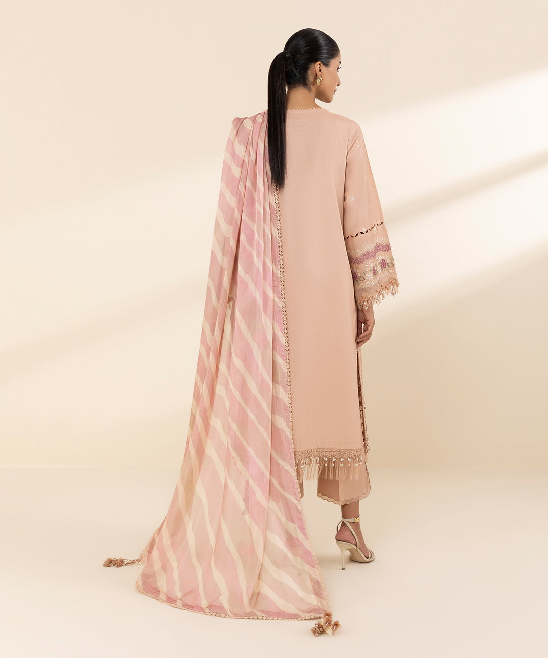 Women's Unstitched Textured Lawn Embroidered Pink 3 Piece Suit