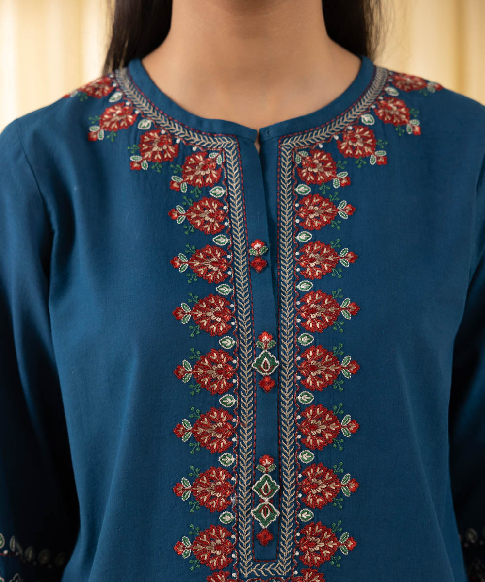 Unstitched Women's Blue Textured Lawn 3 Piece Suit