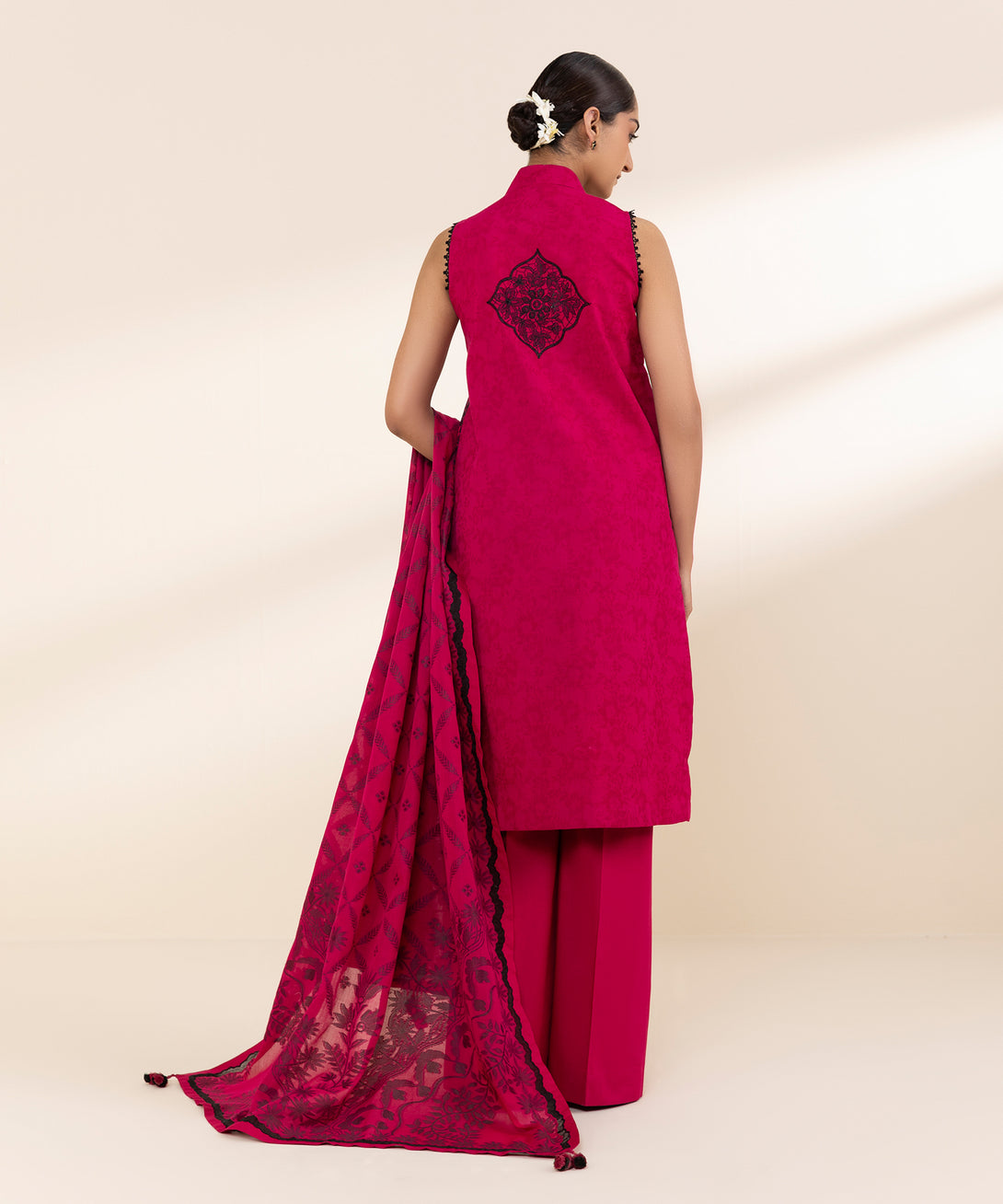 Women's Unstitched Cotton Jacquard Embroidered Pink 3 Piece Suit