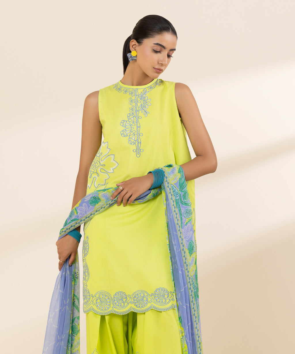 Women's Unstitched Lawn Embroidered Yellow 3 Piece Suit