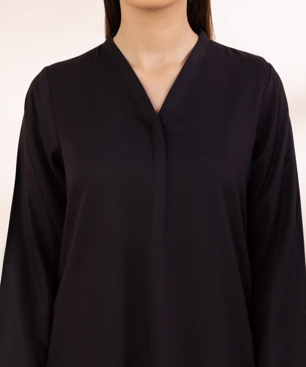 Women's Pret Bedford Black Solid Straight Shirt