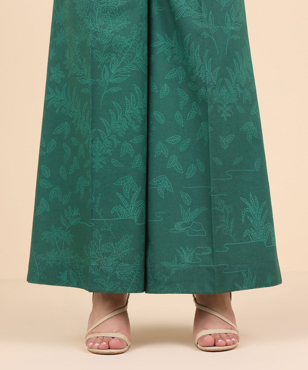 Women's Pret Cambric Green Printed Flared Pants