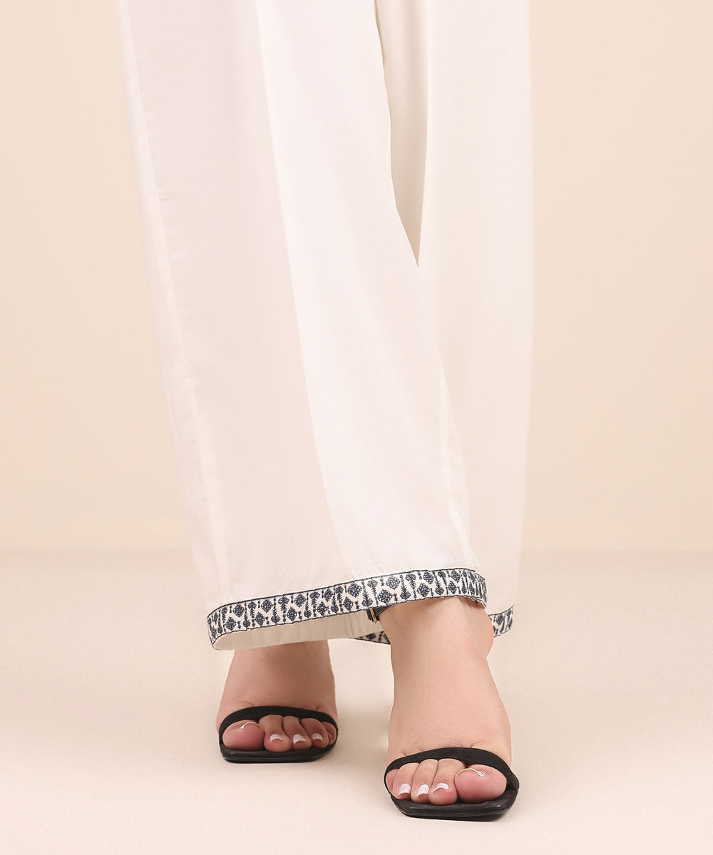 Women's Pret Cotton Viscose Off White Embroidered Culottes