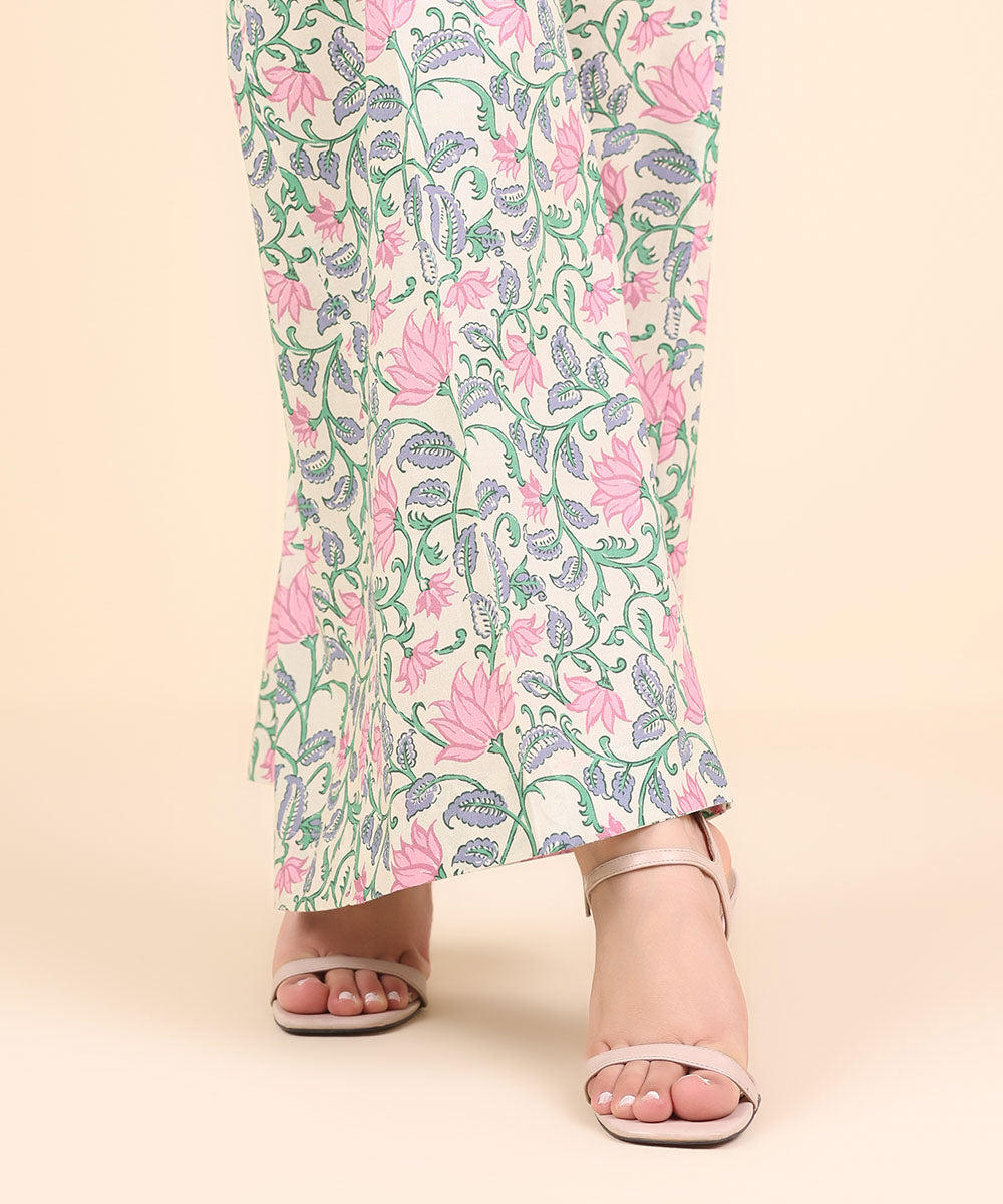 Women's Pret Cambric Multi Printed Flared Pants