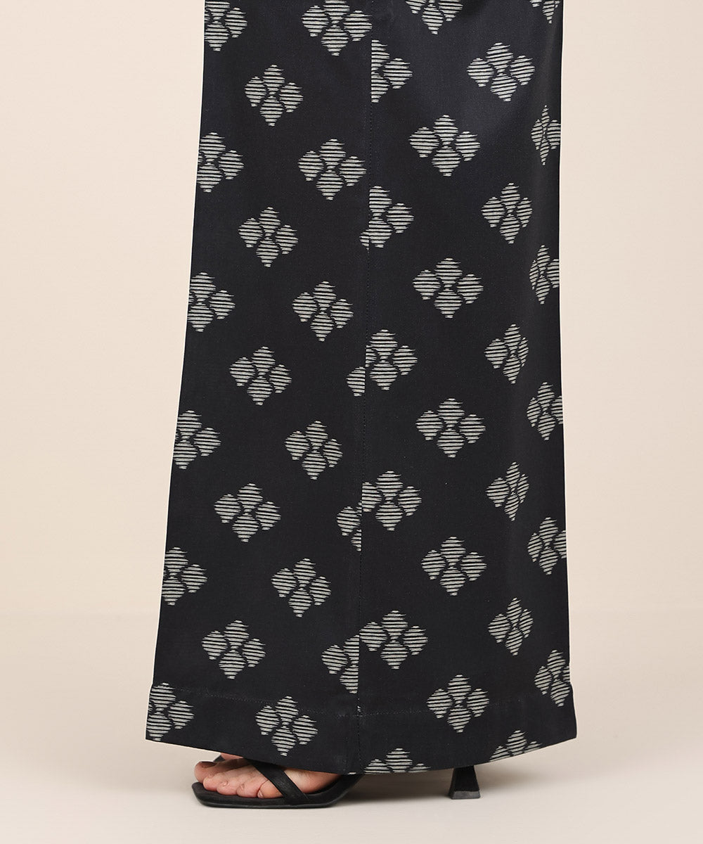 Women's RTW Cotton Viscose Black Printed Flared Pants