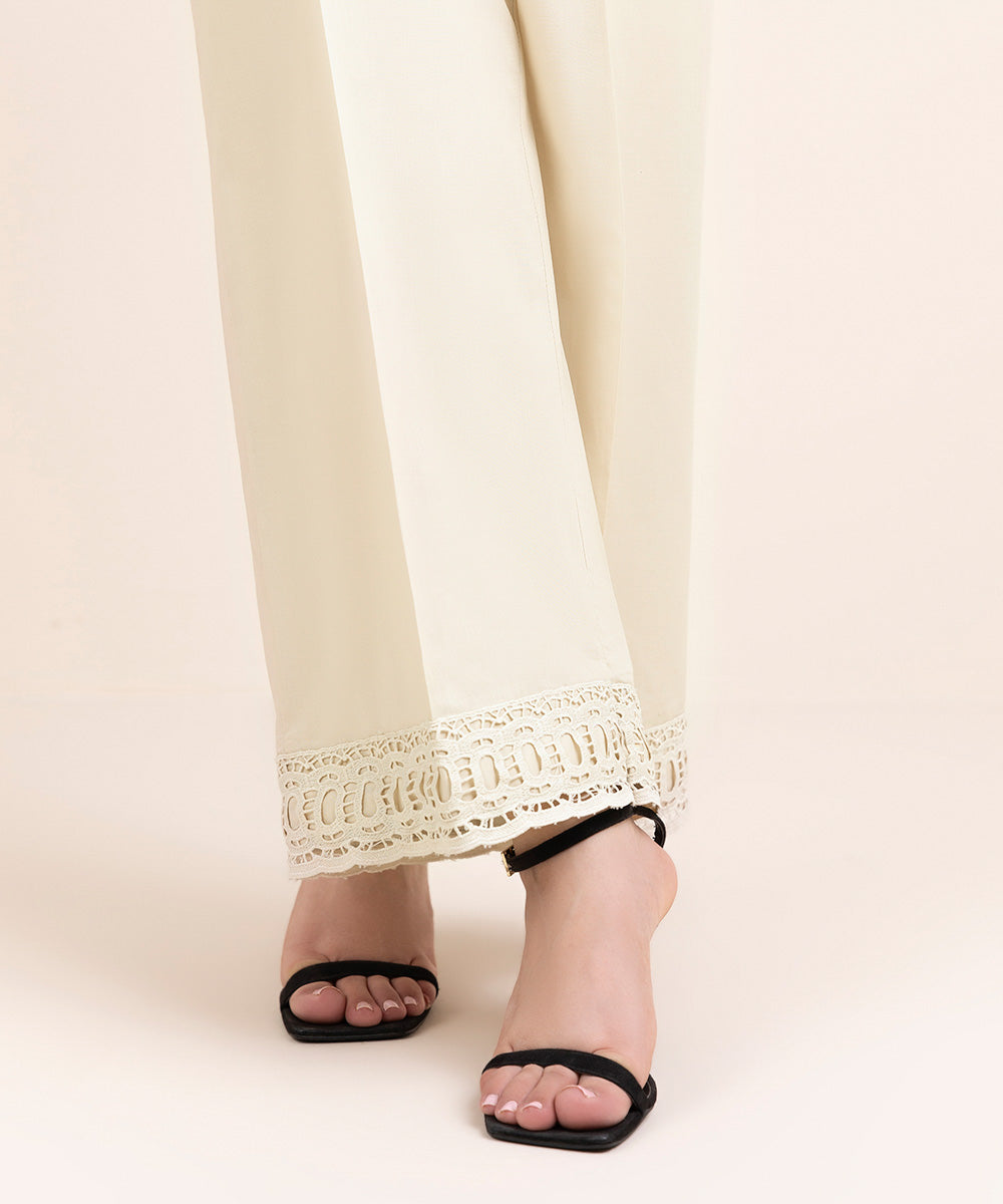 Women's Pret Cambric Off White Solid Culottes