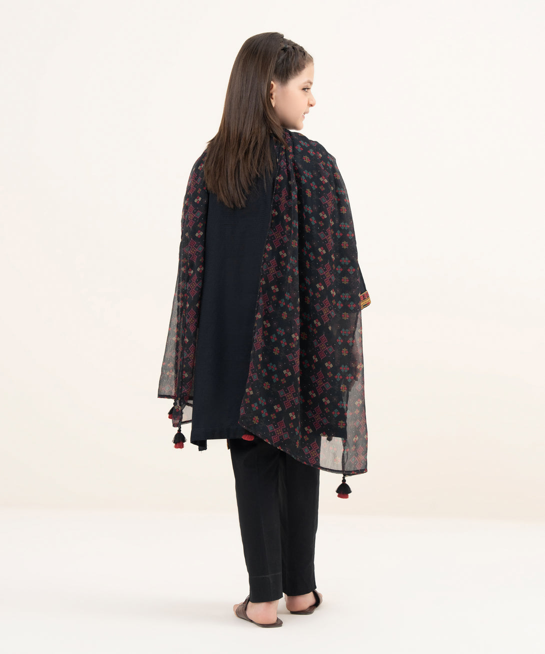 Girls Two Piece Embroidered Textured Lawn Shirt Dupatta