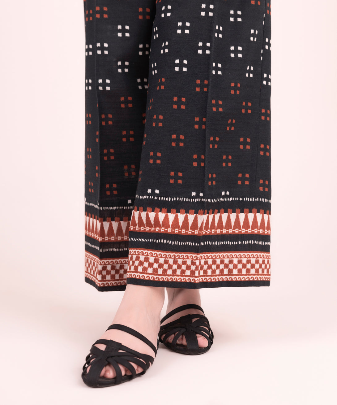 Women's RTW Cotton Printed Black Culottes