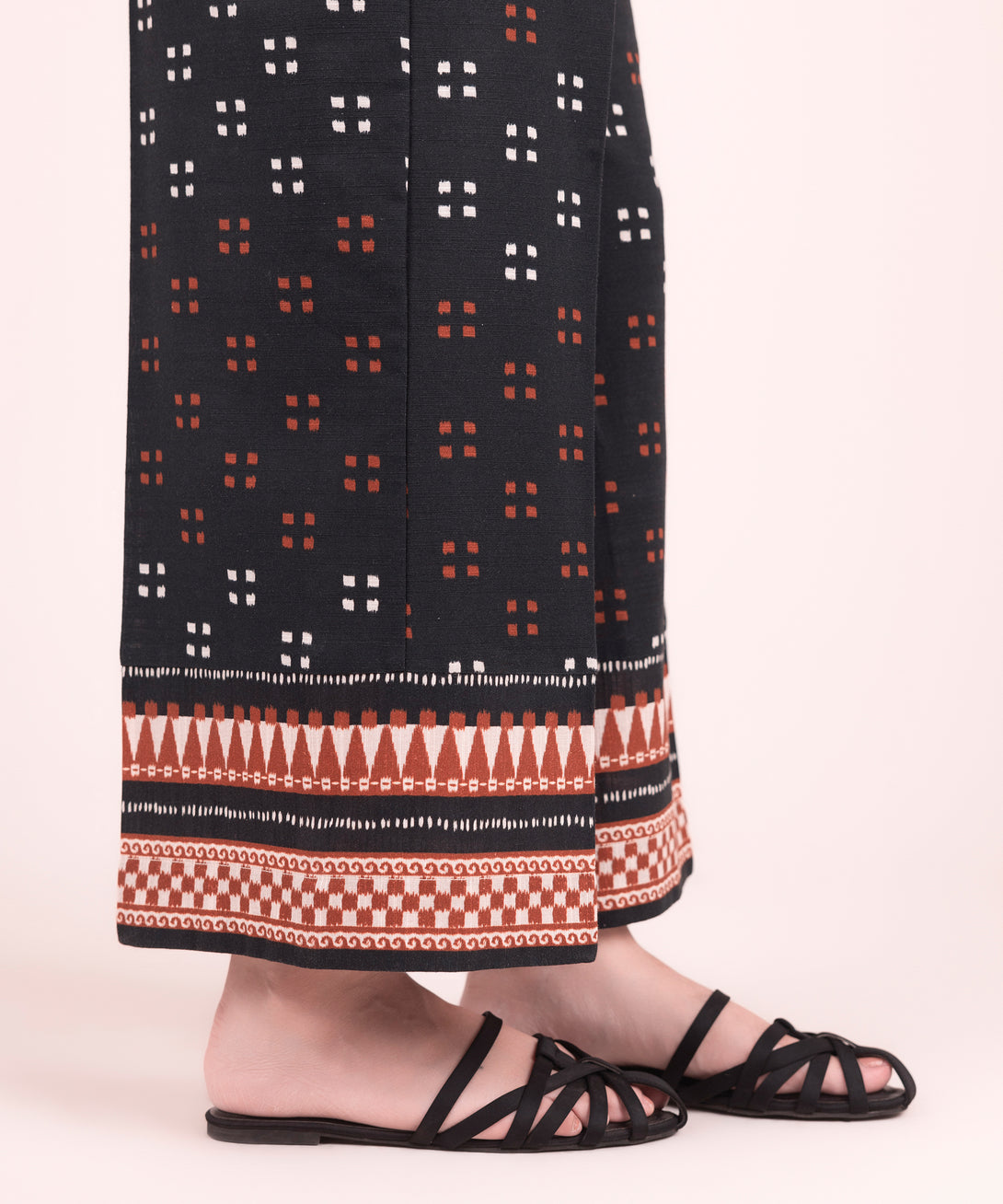 Women's RTW Cotton Printed Black Culottes
