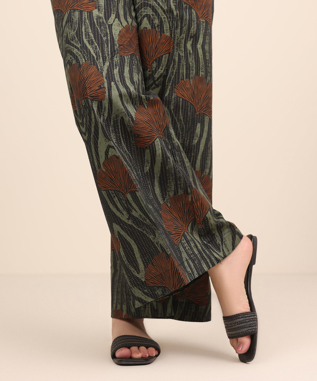 Women's RTW Cambric Multi Printed Flared Pants