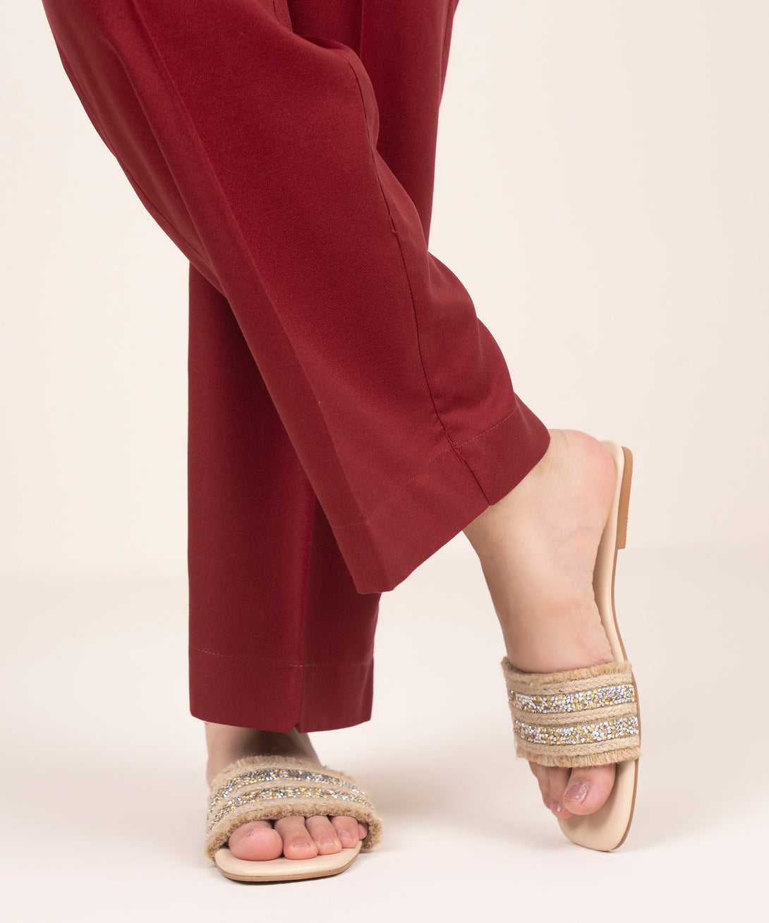 Women's RTW Dobby Maroon Solid Straight Pants