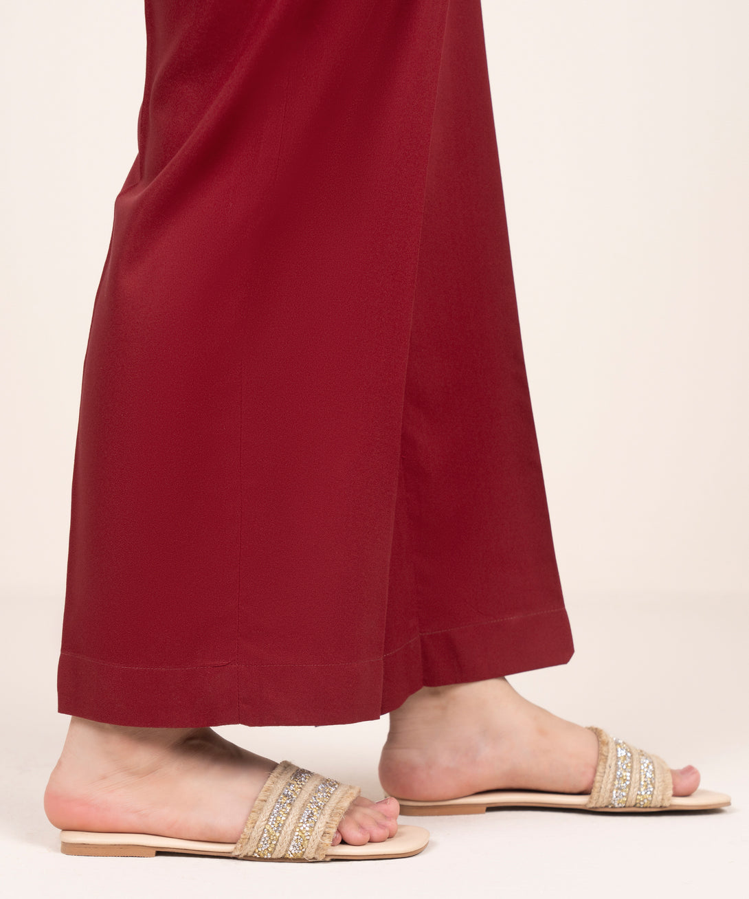 Women's RTW Dobby Maroon Solid Straight Pants