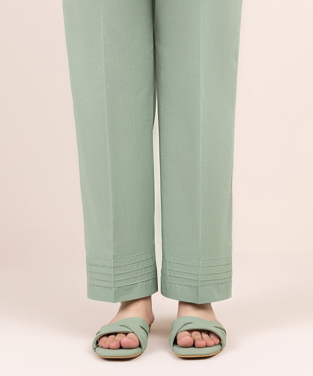 Women's Pret Cross Hatch Green Solid Straight Pants