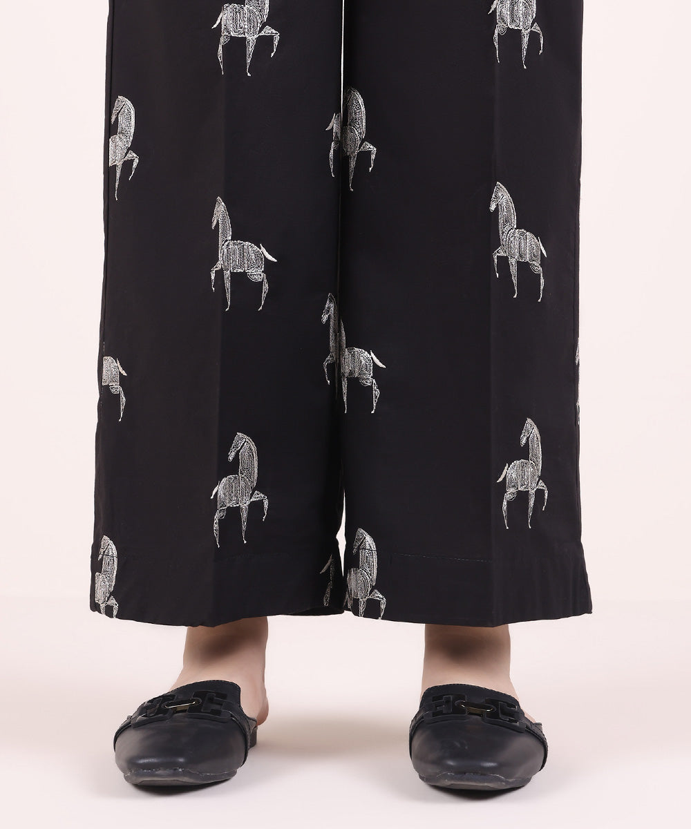 Women's Pret Cambric Black Embroidered Culottes