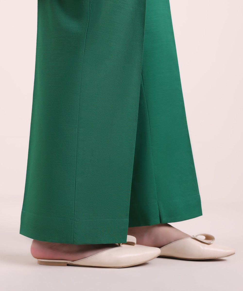 Women's Pret Khaddar Solid Green Straight Pants