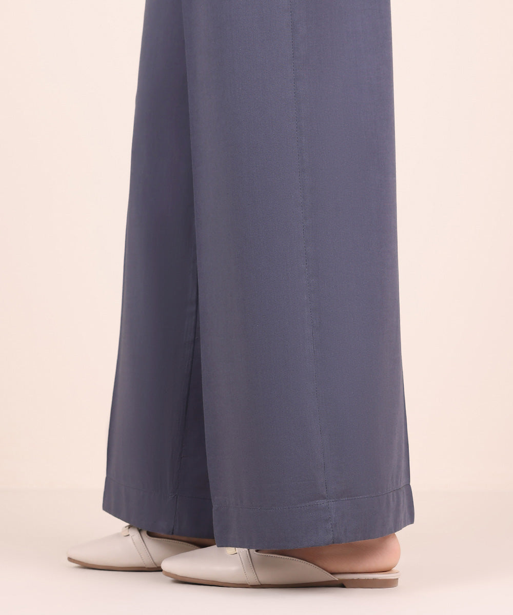 Women's Pret Cotton Viscose Grey Solid Culottes