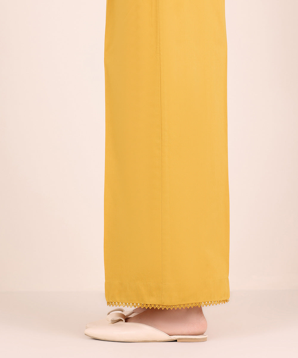 Women's Pret Cotton Viscose Yellow Solid Culottes