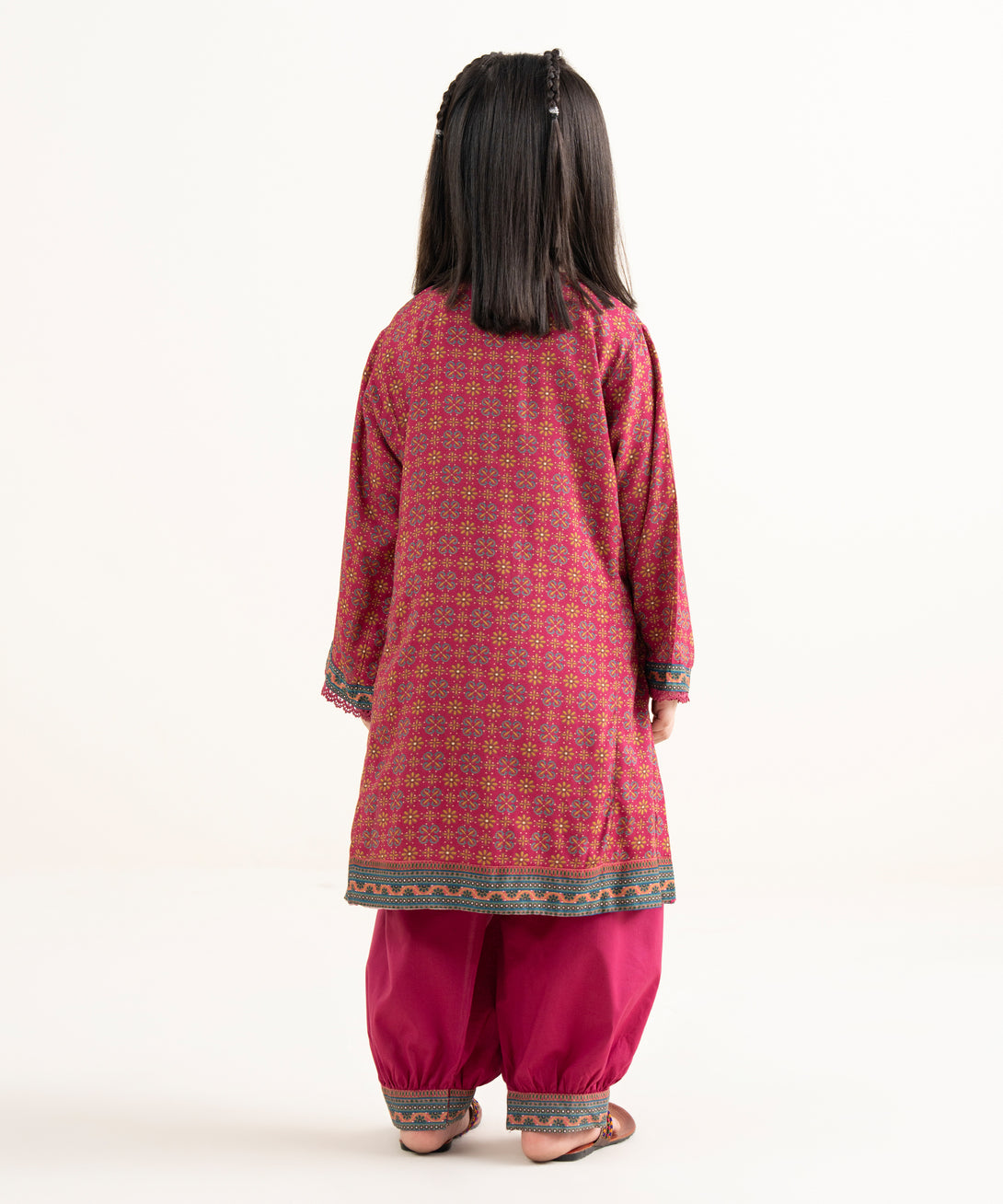 Girls Two Piece Printed Arabic Lawn Suit