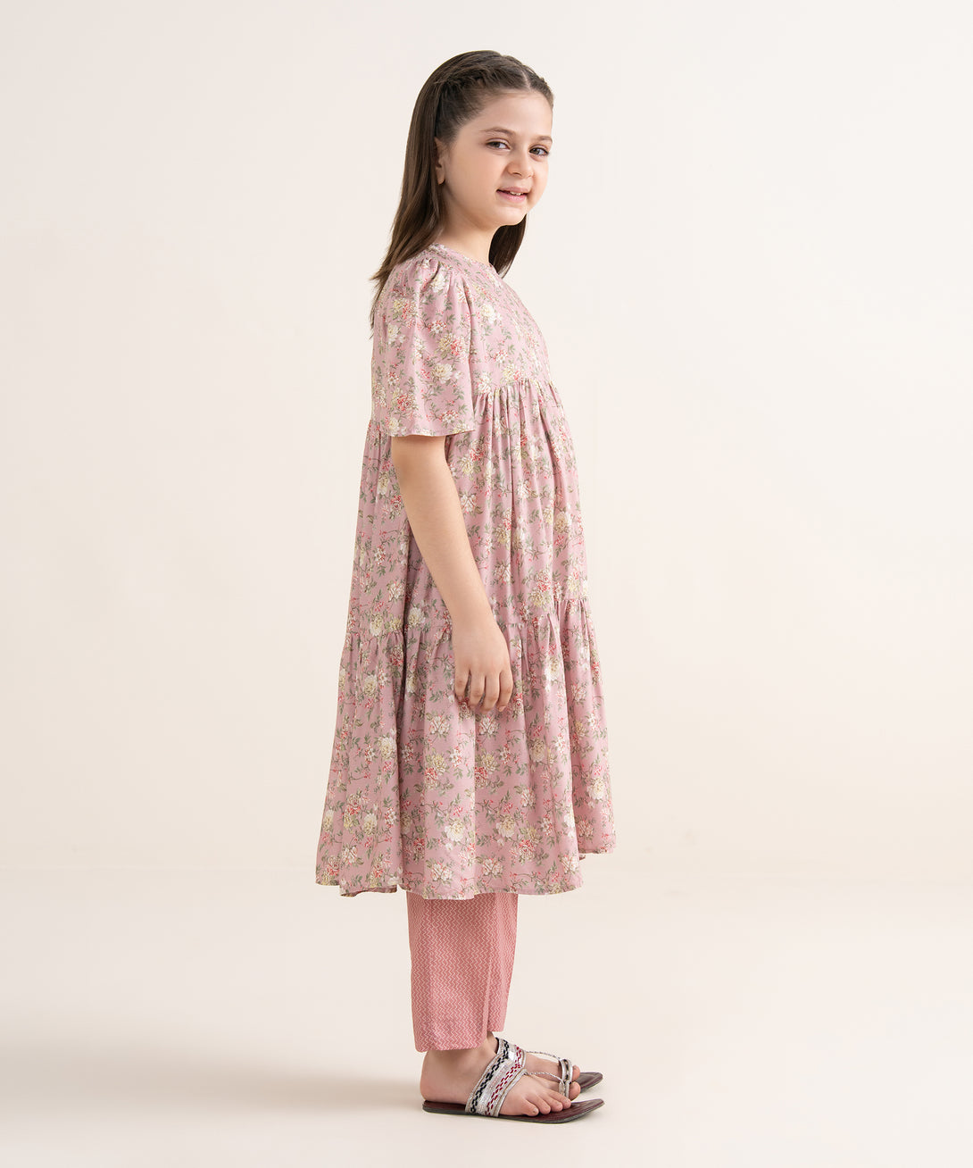 Girls Two Piece Printed Arabic Lawn Suit
