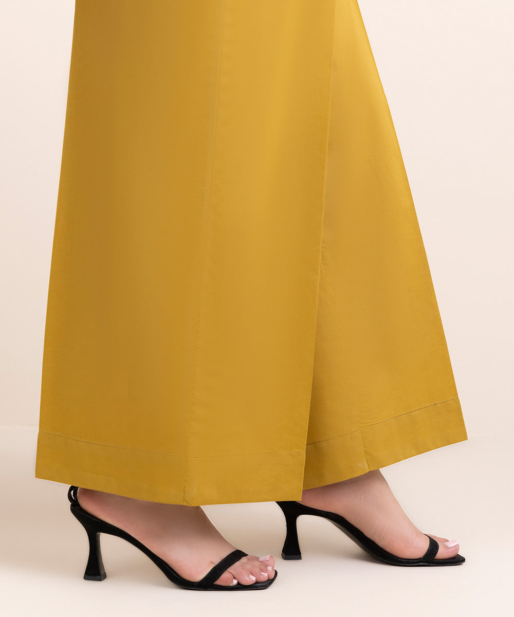 Women's Pret Cambric Yellow Solid Culottes