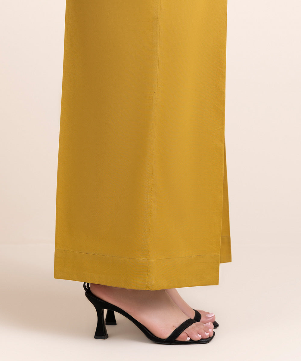 Women's Pret Cambric Yellow Solid Culottes