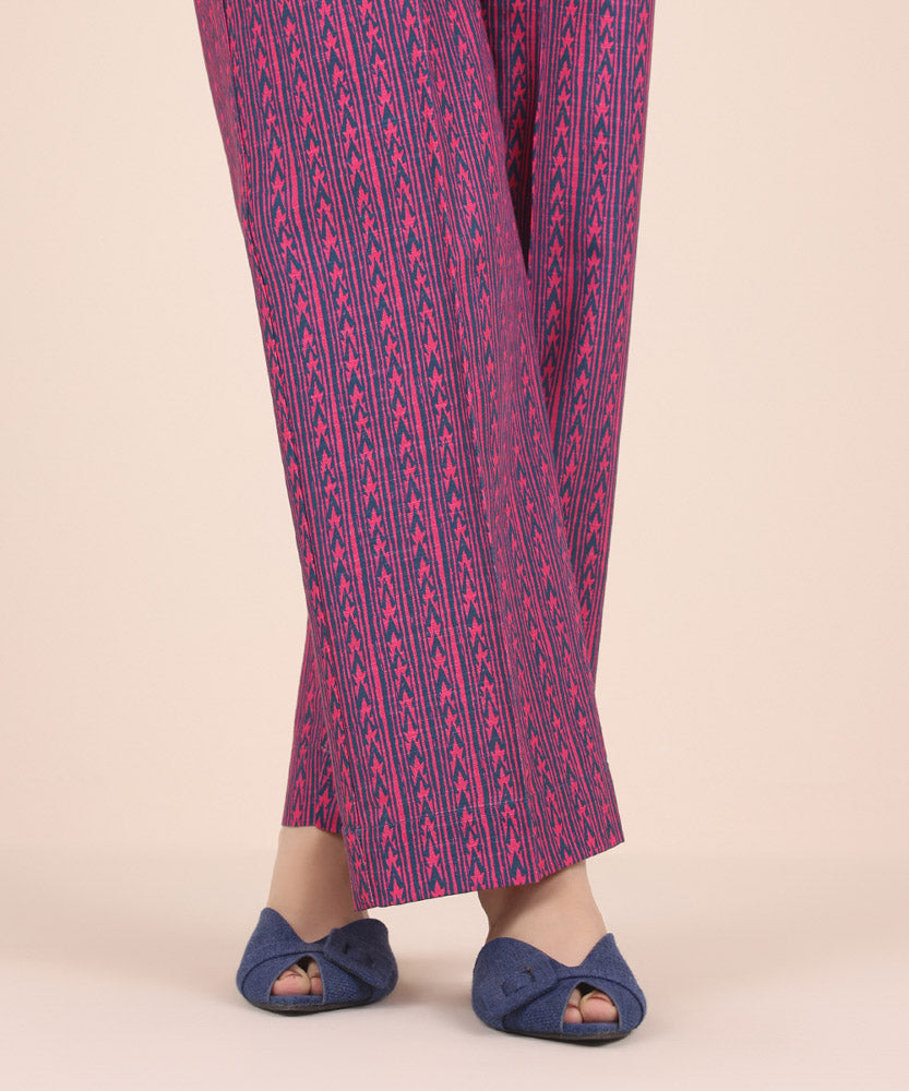 Women's Pret Printed Magenta Khaddar Straight Trousers