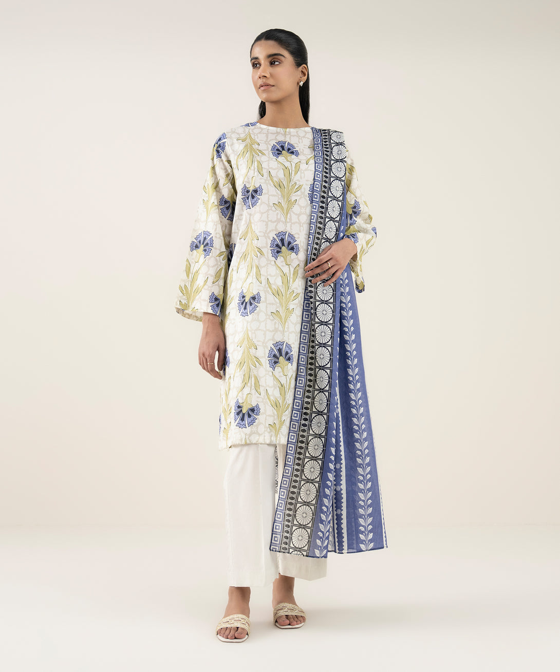 Women's Unstitched Lawn Printed Multi 3 Piece Suit